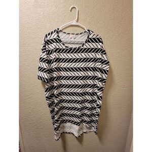 Lularoe Black And White Print Dress / Long Tunic Size Medium